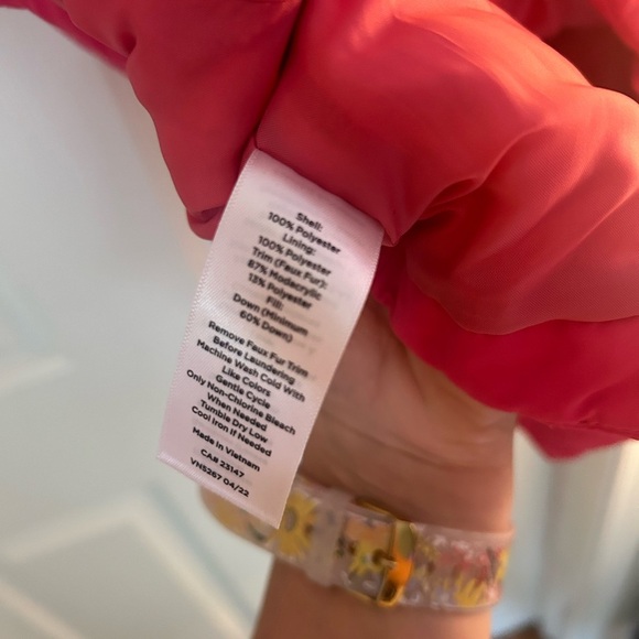 Faux Fur Collar Pink Down Puffer Vest - Picture 8 of 10